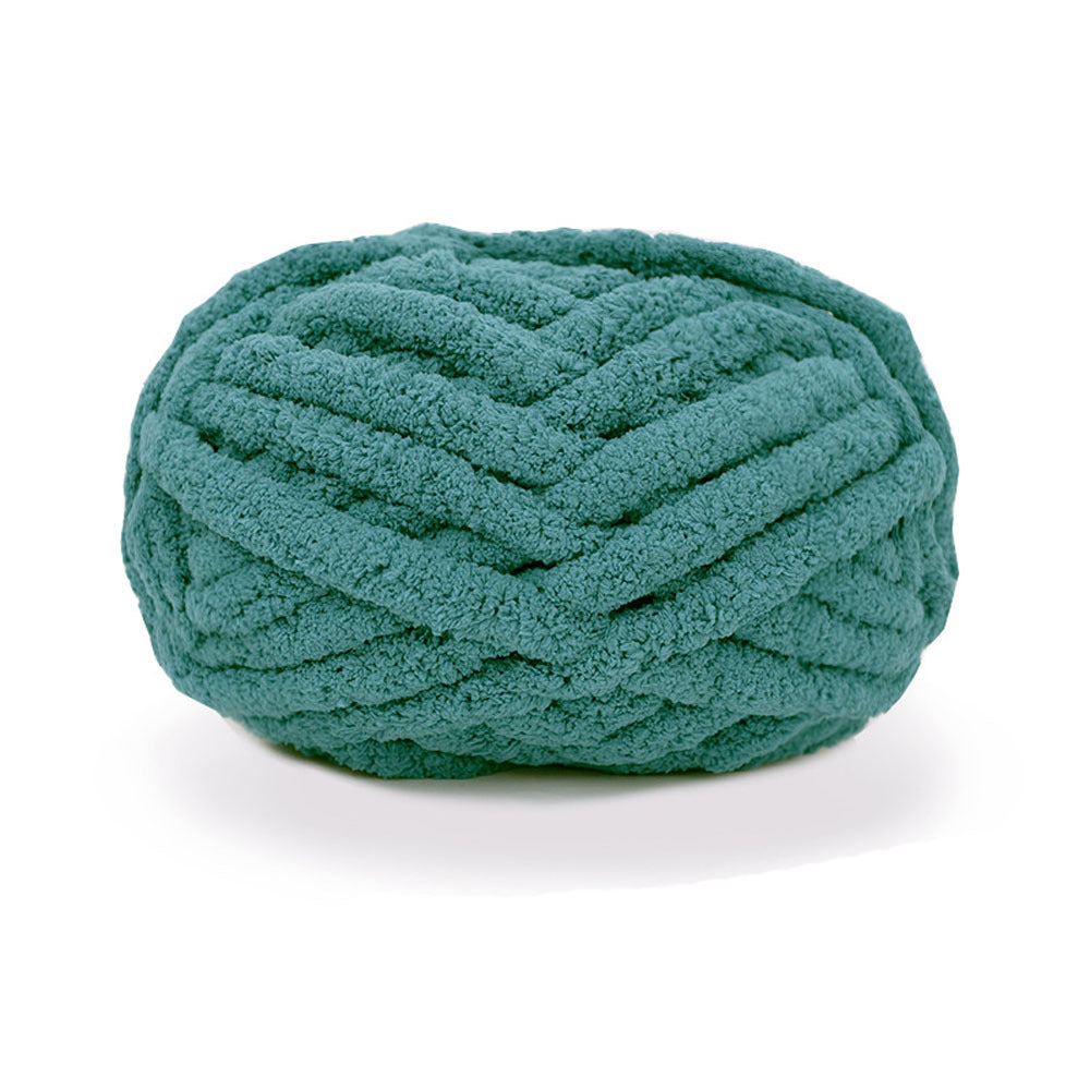 Yarn: Hand-knitted With Thick Yarns