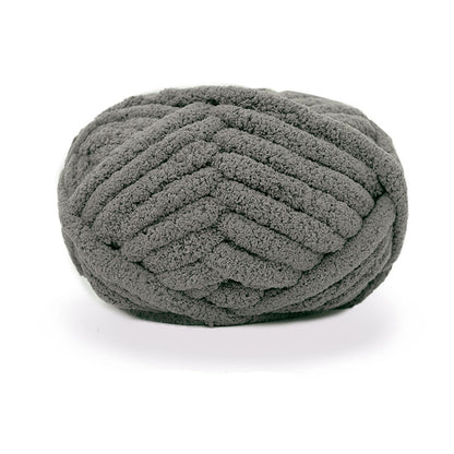 Yarn: Hand-knitted With Thick Yarns