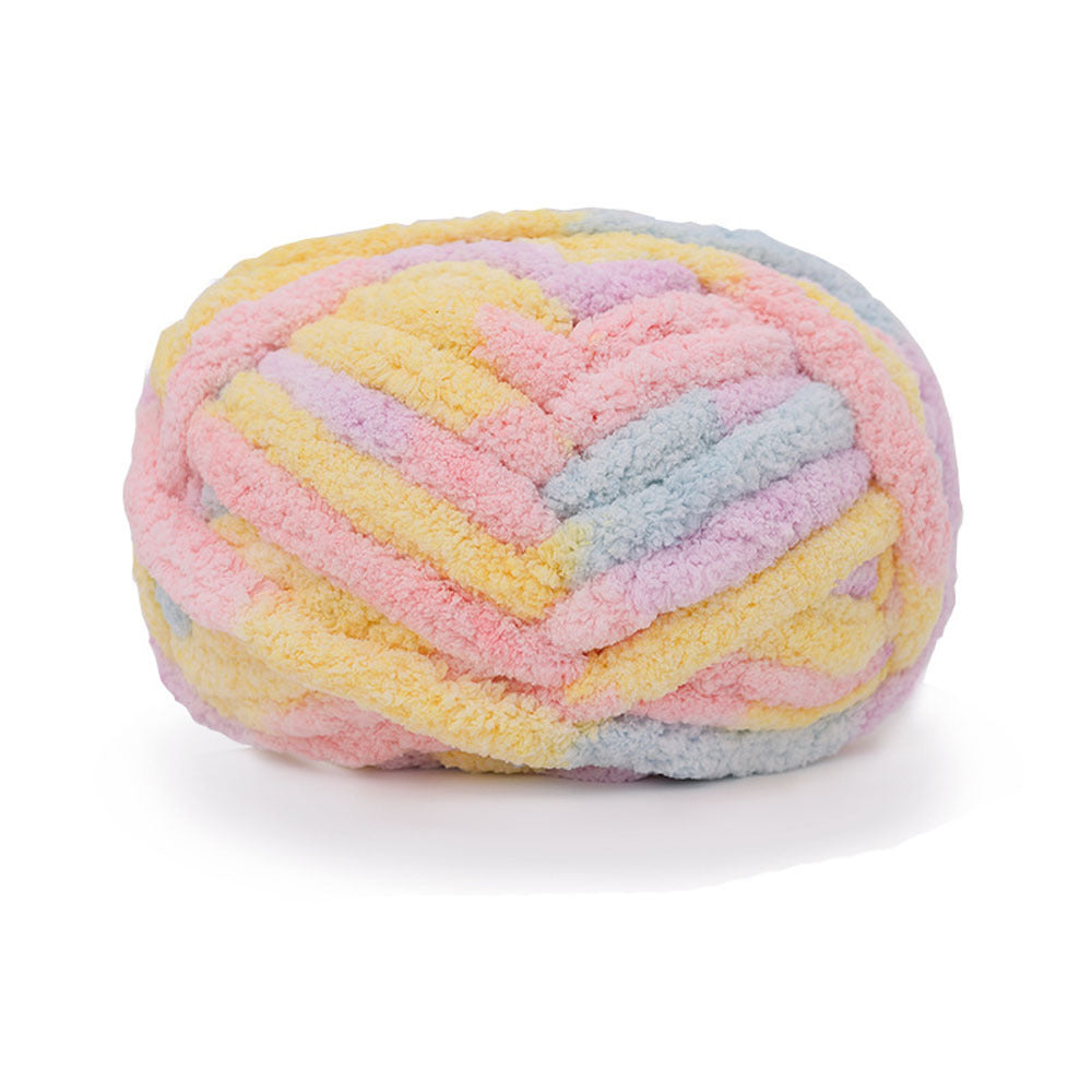 Yarn: Hand-knitted With Thick Yarns