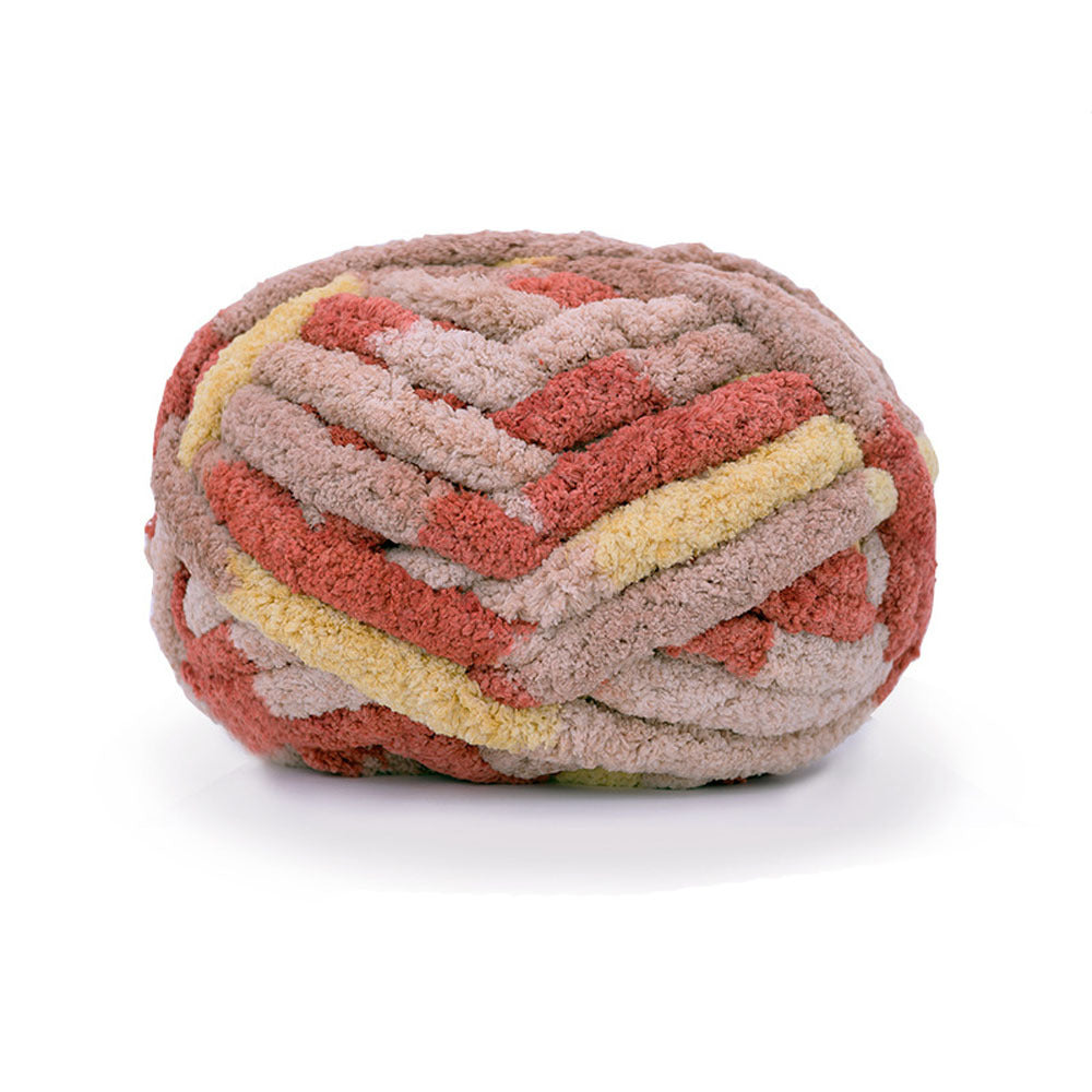 Yarn: Hand-knitted With Thick Yarns